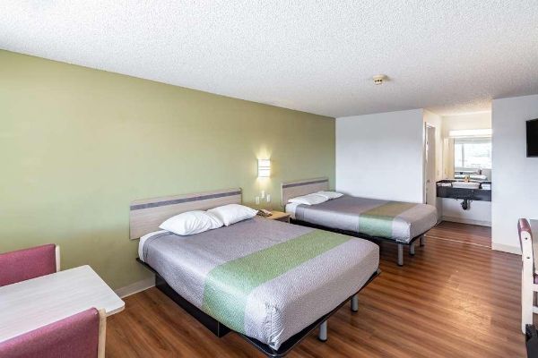MOTEL 6 CLARKSTON (Clarkston)